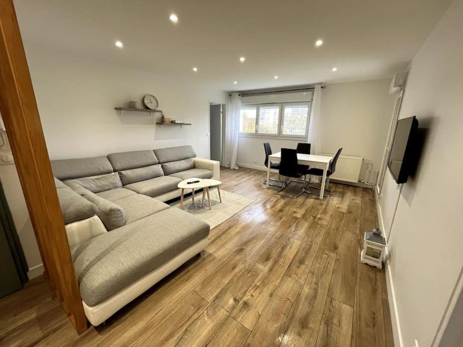 Hana Home Mantes-La-Jolie 6 Personnes Parking Public Gratuit Business&Family Εξωτερικό φωτογραφία
